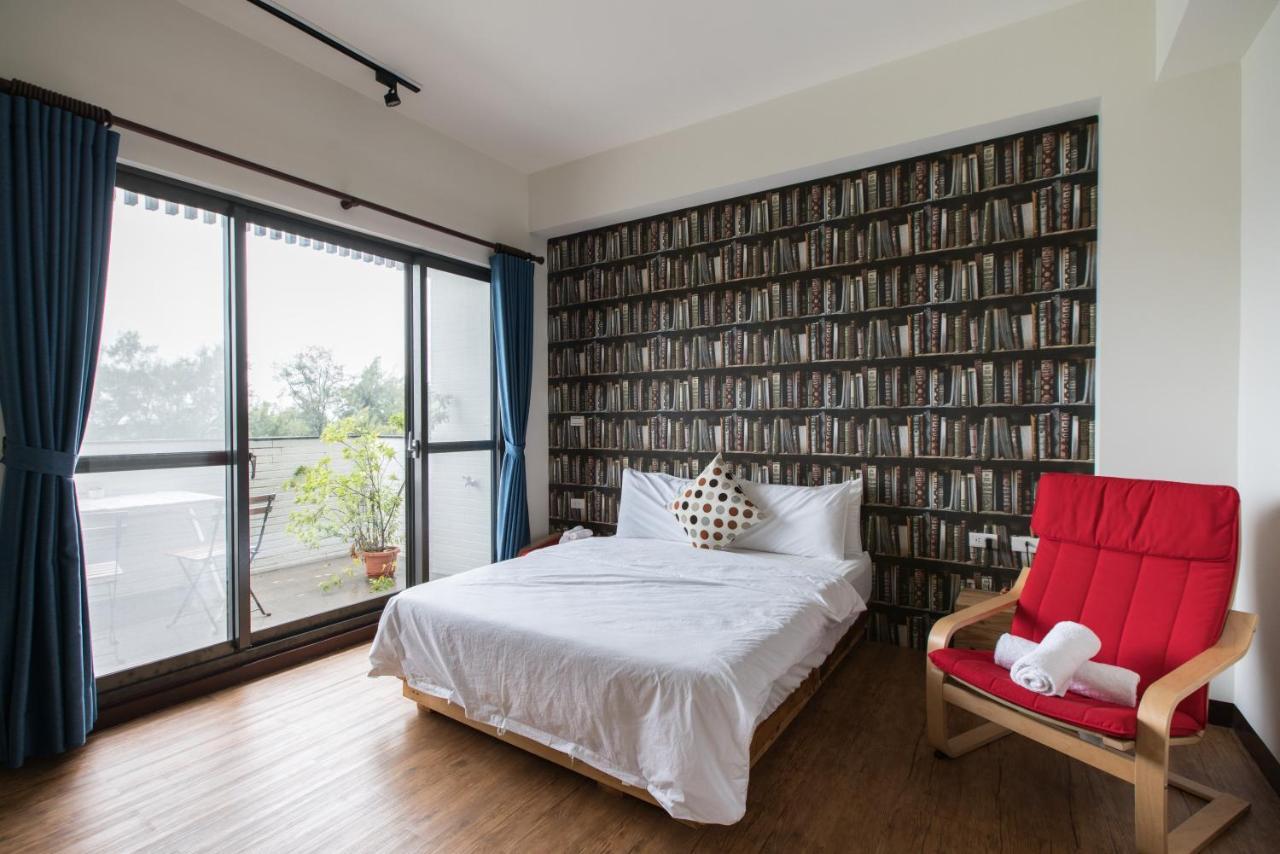 黑琵軼棧湖濱旅宿 K&B Happy Hostel Tainan Eksteriør billede
