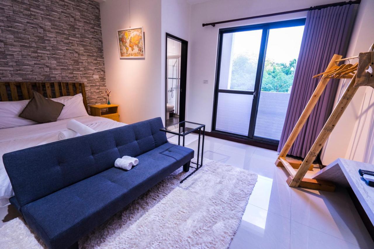 黑琵軼棧湖濱旅宿 K&B Happy Hostel Tainan Eksteriør billede