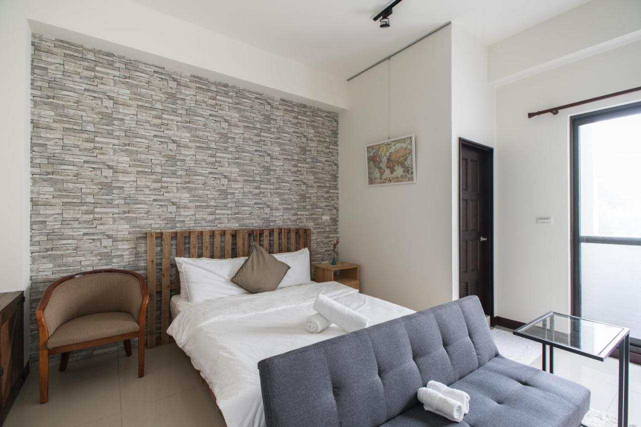 黑琵軼棧湖濱旅宿 K&B Happy Hostel Tainan Eksteriør billede