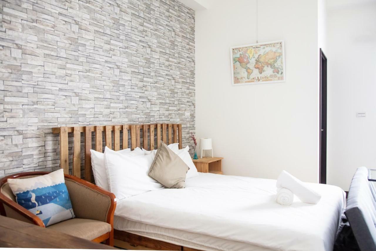 黑琵軼棧湖濱旅宿 K&B Happy Hostel Tainan Eksteriør billede