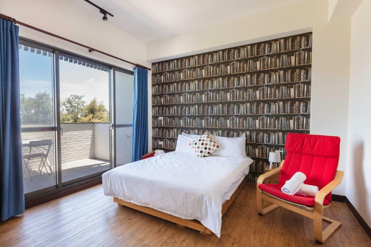 黑琵軼棧湖濱旅宿 K&B Happy Hostel Tainan Eksteriør billede